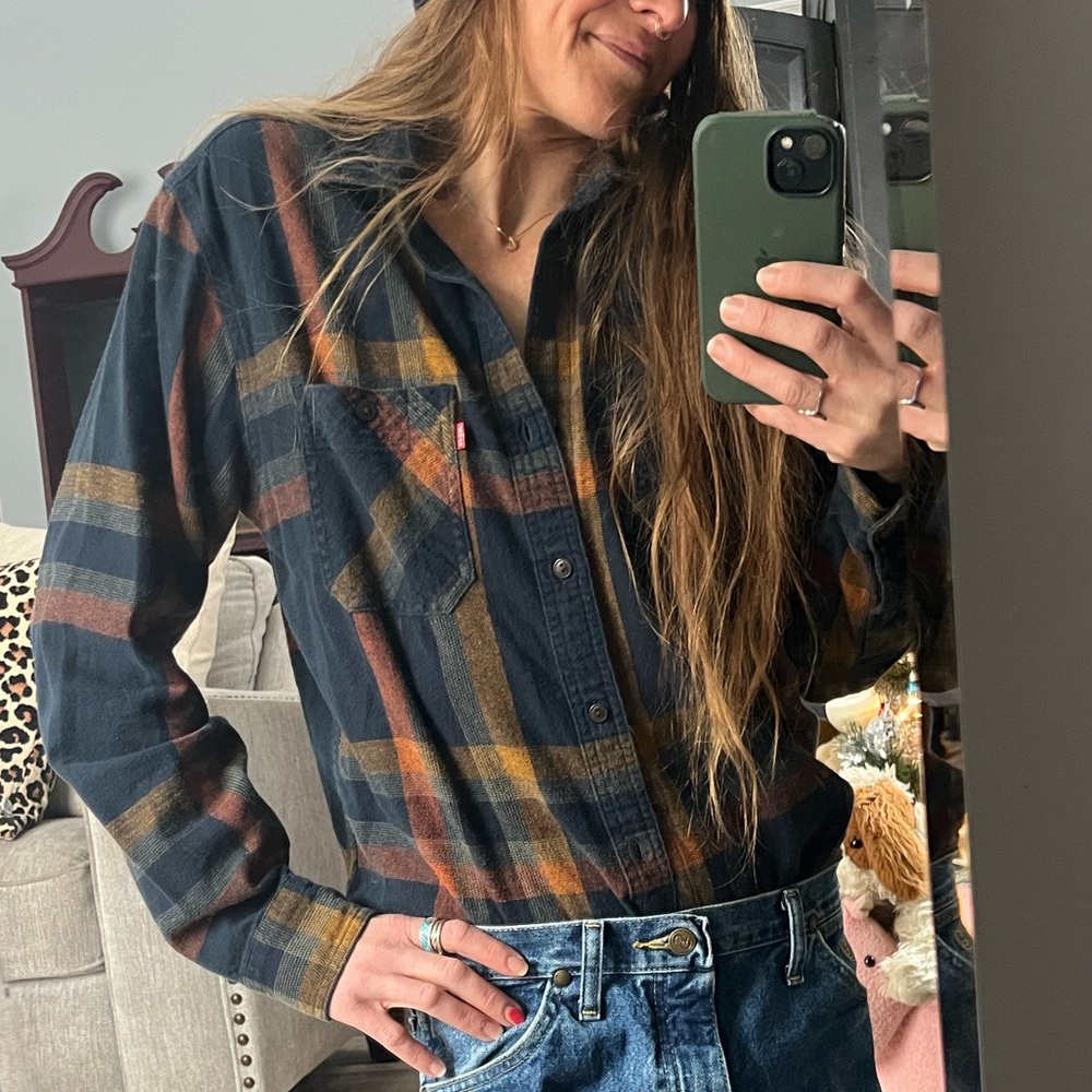 Levi’s Plaid Flannel